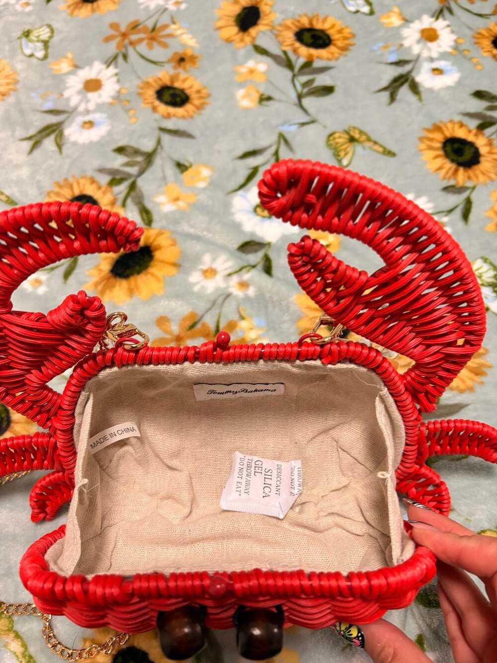 Tommy Bahama Red Wicker Crab Novelty Crossbody Bag Coastal Resort Nautical - Picture 3 of 5